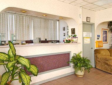 Days Inn Mcdonough Bagian luar foto